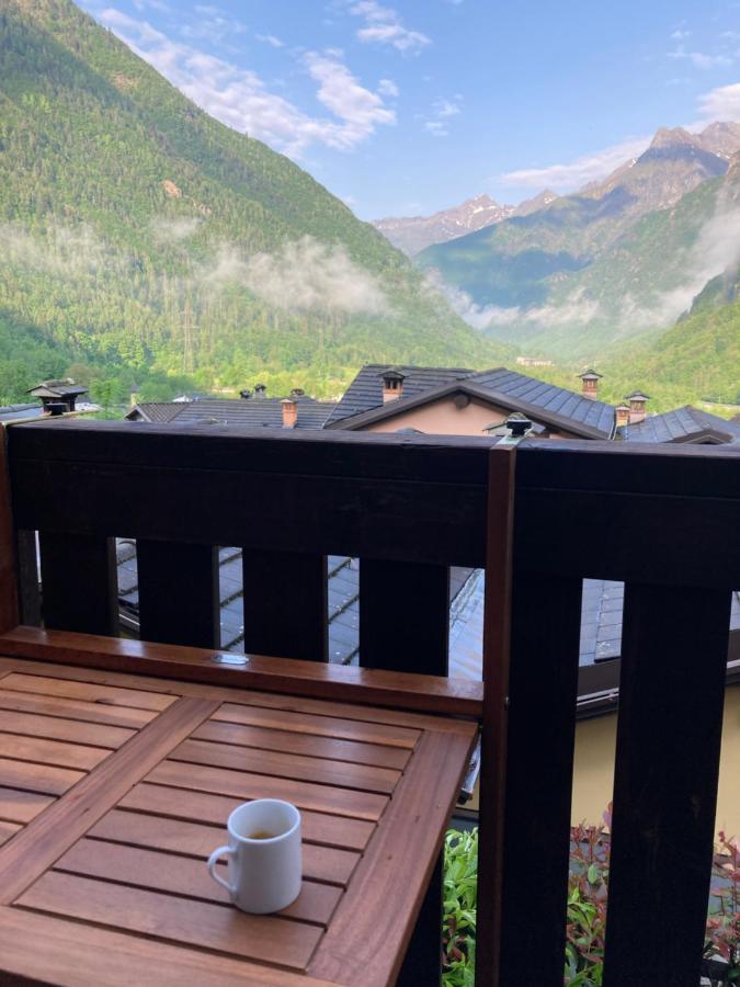 Appartement Finestra Sulle Alpi Orobie à Valbondione Extérieur photo