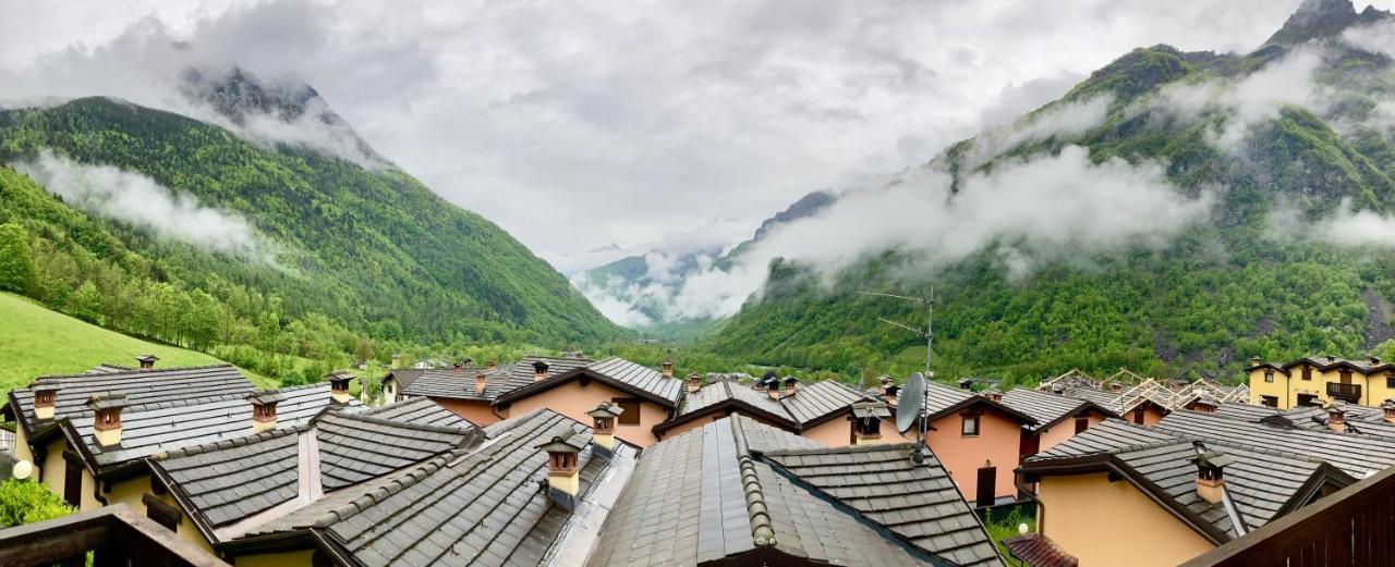 Appartement Finestra Sulle Alpi Orobie à Valbondione Extérieur photo